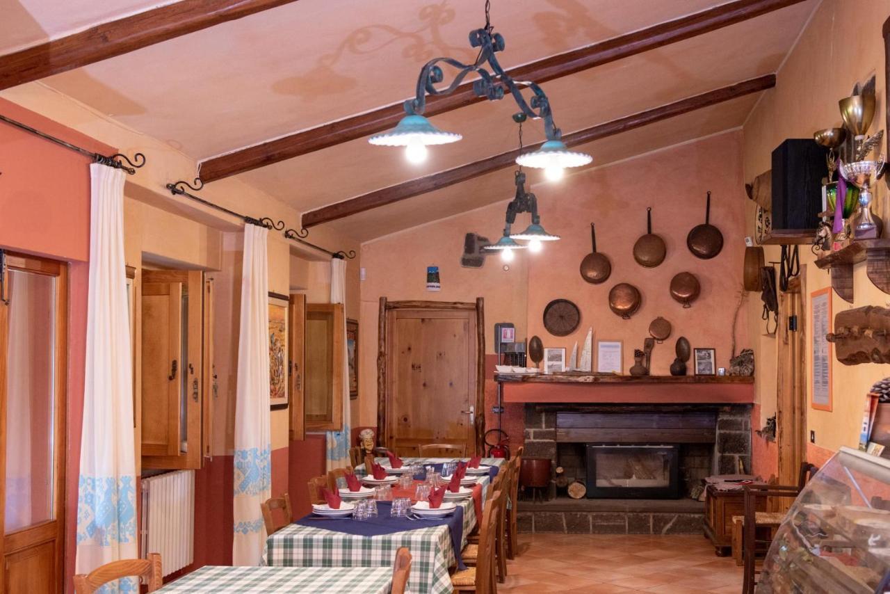 Agriturismo Nuragh'Elighe Sindia Екстериор снимка