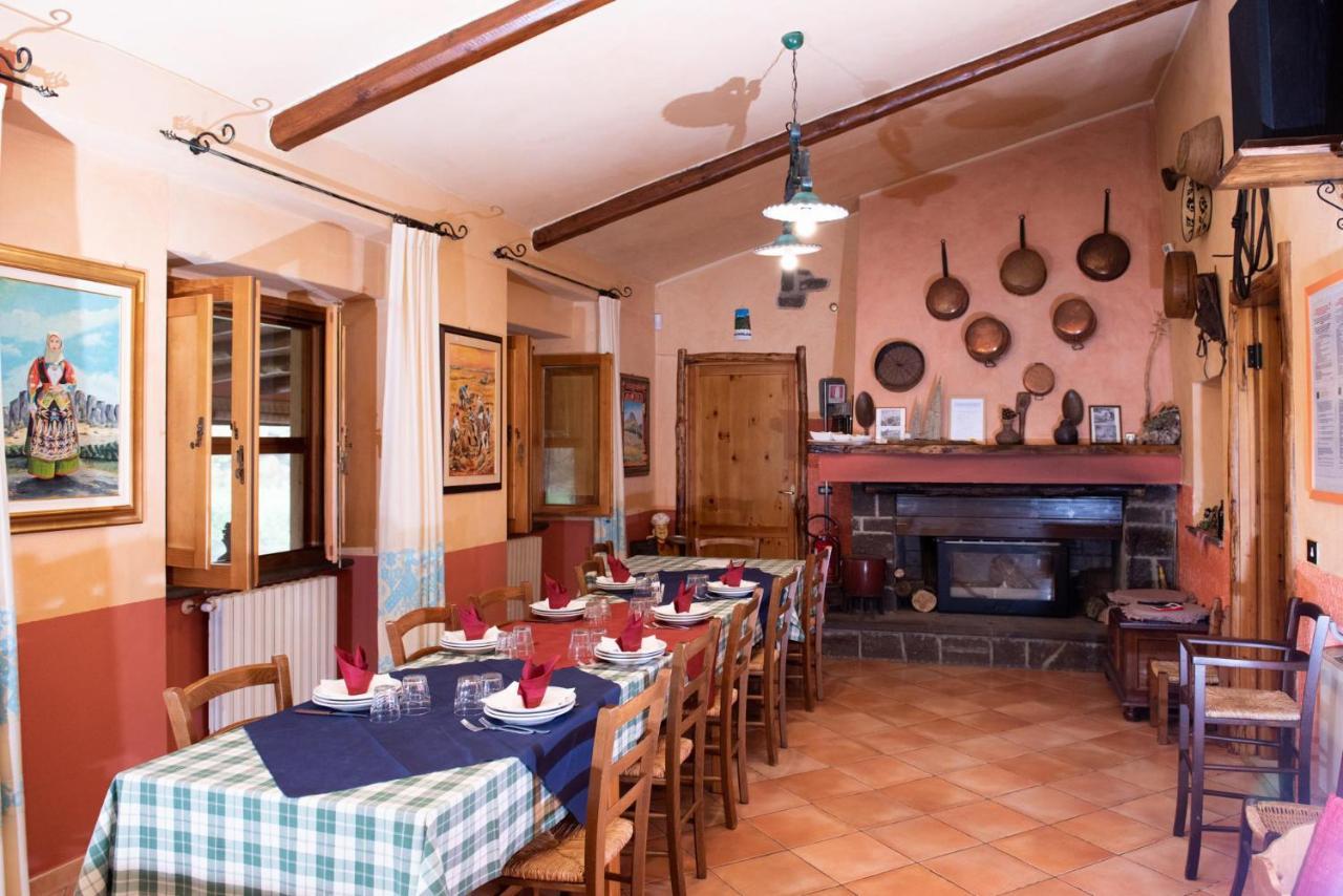 Agriturismo Nuragh'Elighe Sindia Екстериор снимка