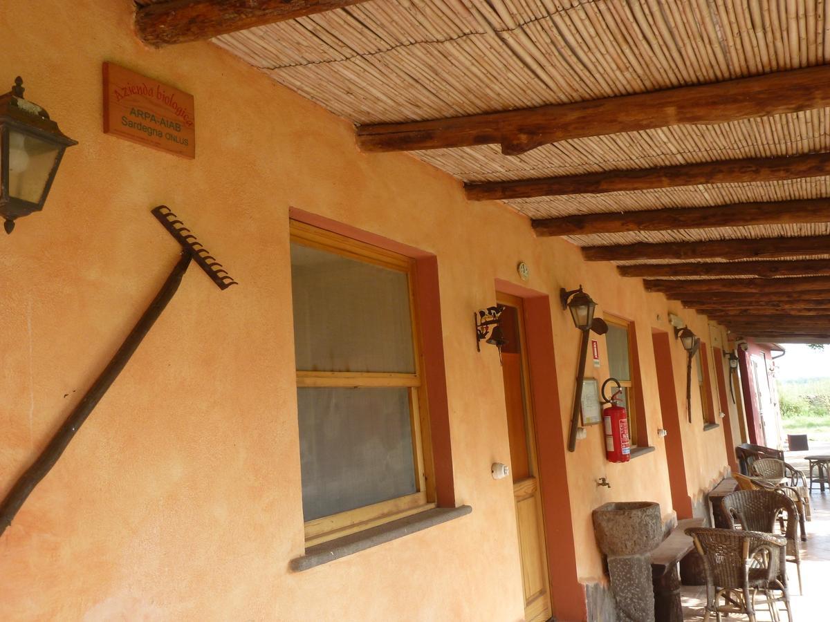 Agriturismo Nuragh'Elighe Sindia Екстериор снимка