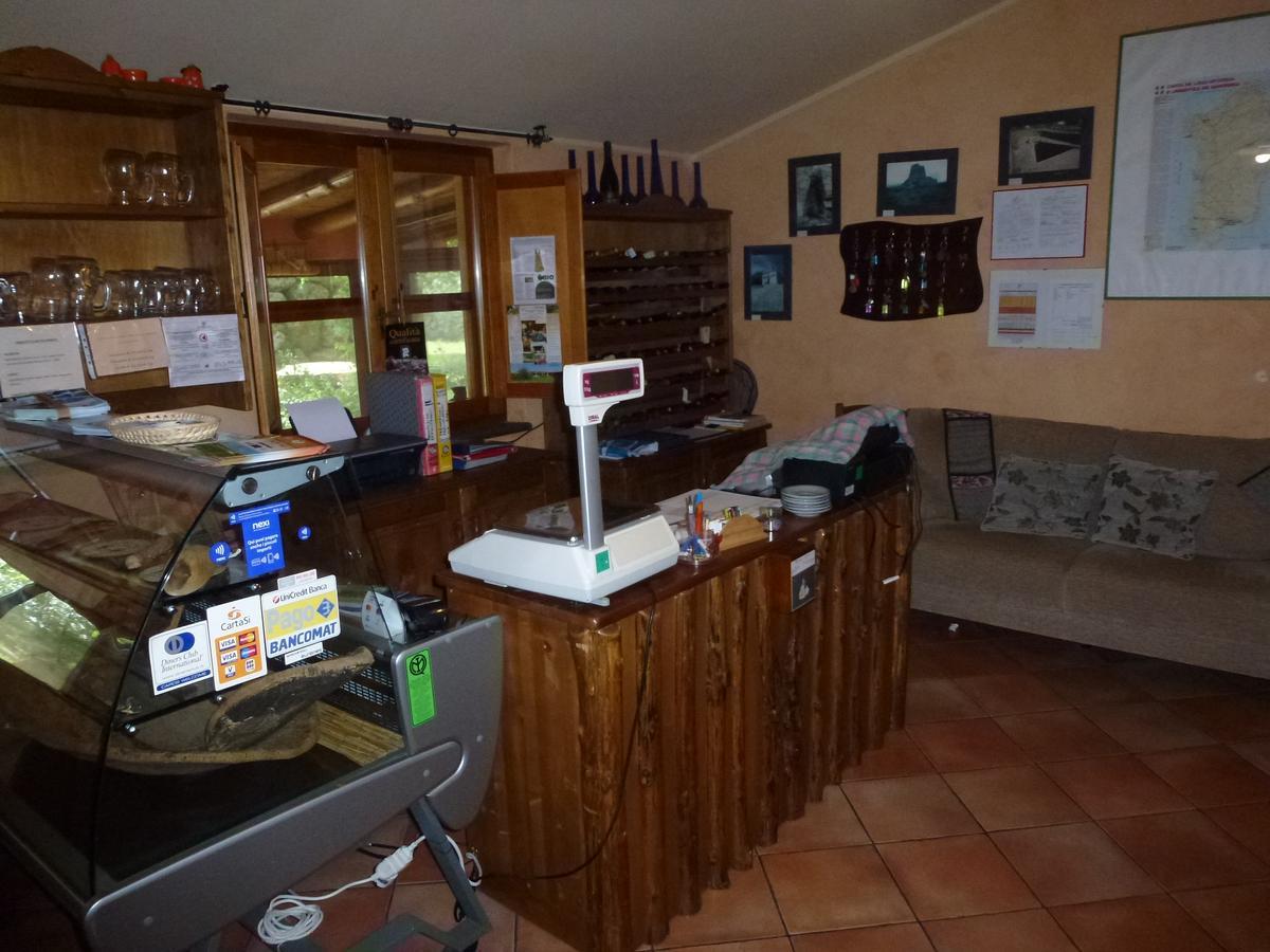 Agriturismo Nuragh'Elighe Sindia Екстериор снимка