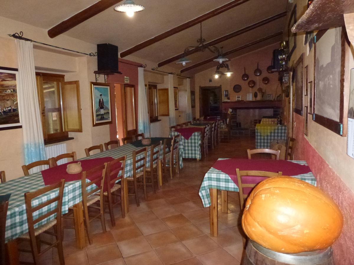 Agriturismo Nuragh'Elighe Sindia Екстериор снимка