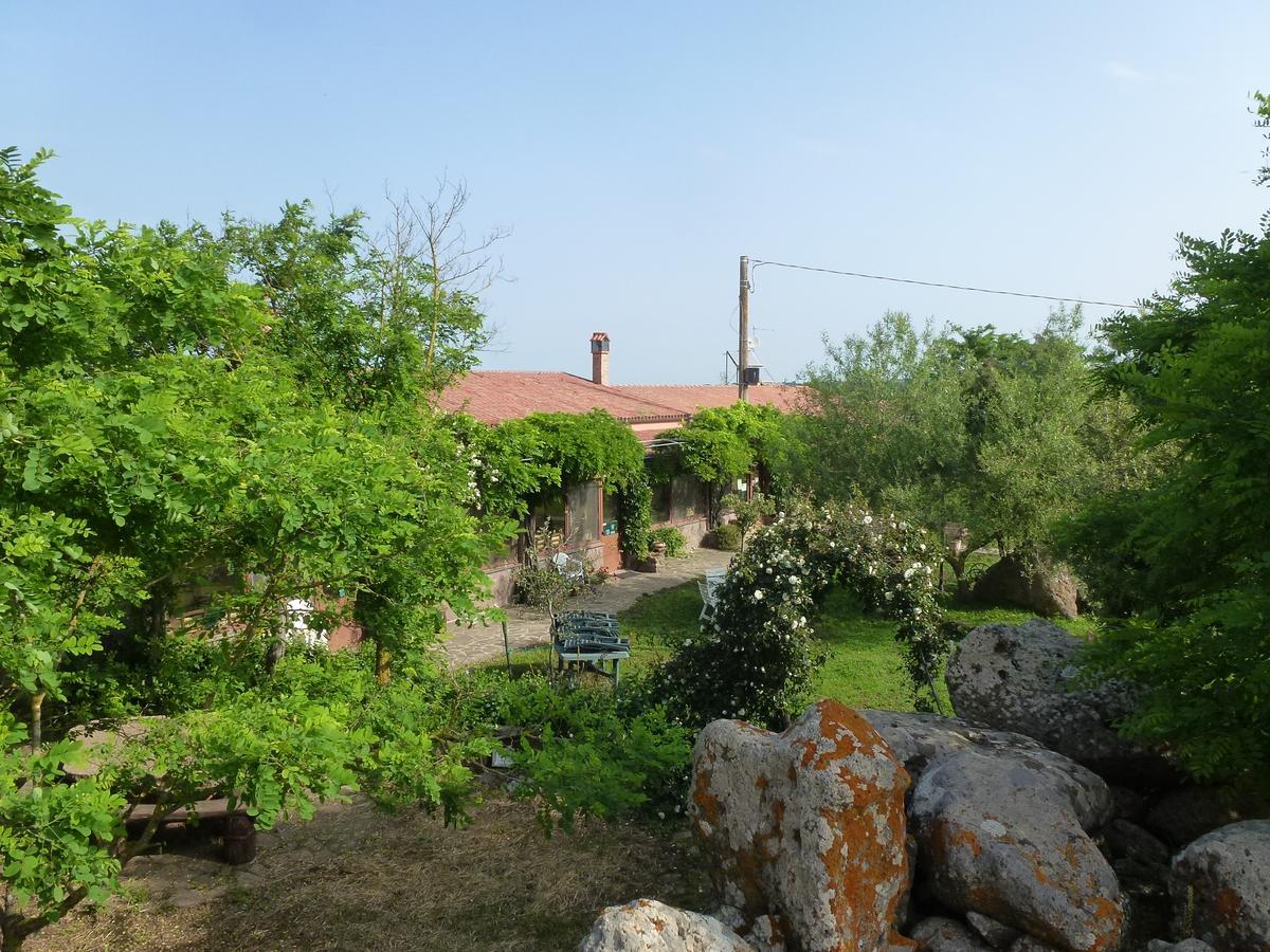 Agriturismo Nuragh'Elighe Sindia Екстериор снимка