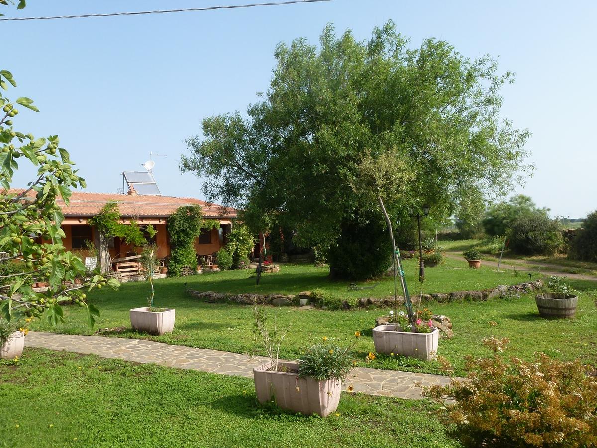 Agriturismo Nuragh'Elighe Sindia Екстериор снимка