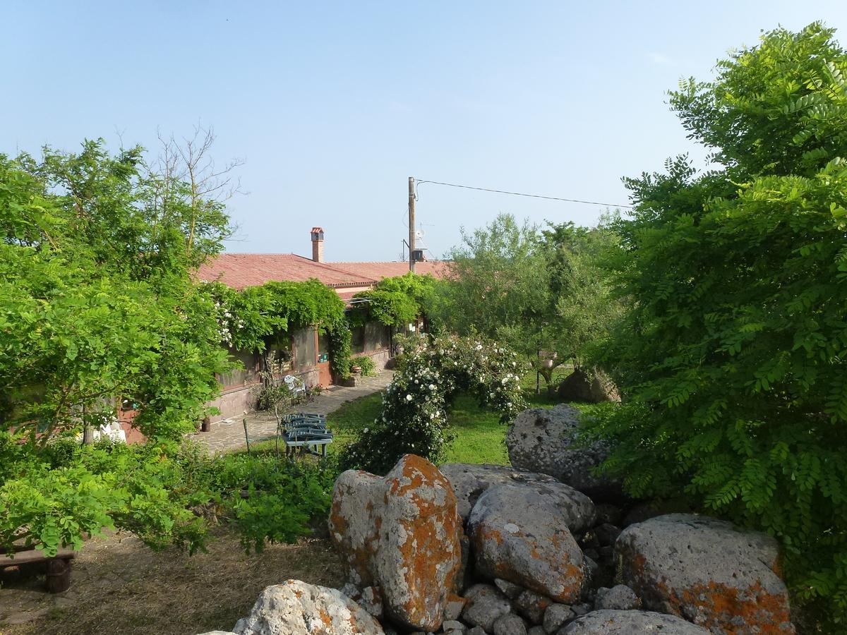 Agriturismo Nuragh'Elighe Sindia Екстериор снимка