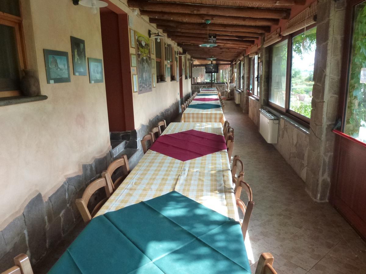 Agriturismo Nuragh'Elighe Sindia Екстериор снимка