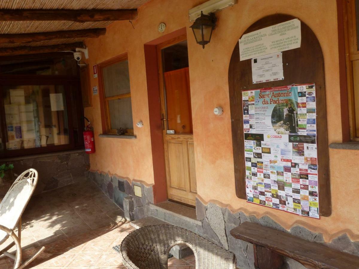 Agriturismo Nuragh'Elighe Sindia Екстериор снимка